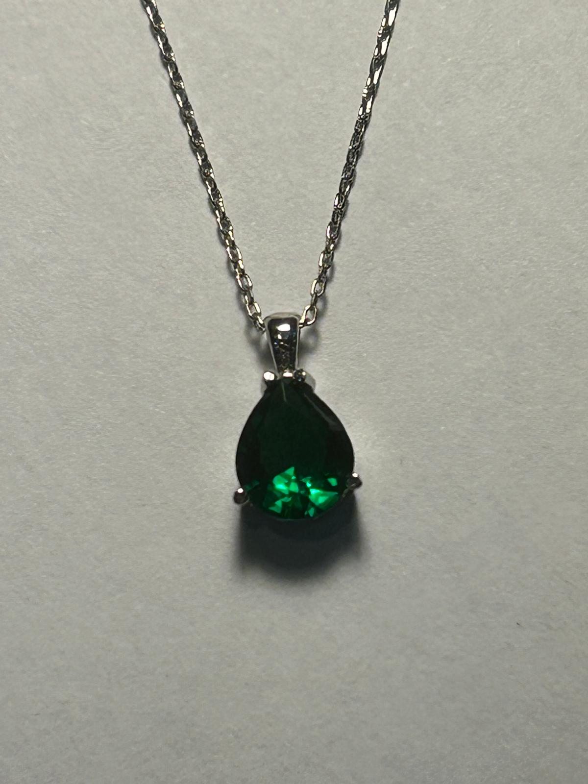 Emerald 925 silver necklace